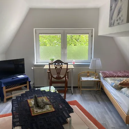 Monteur Gaeste Zimmer Stadt Hafen Husum  Exterior photo