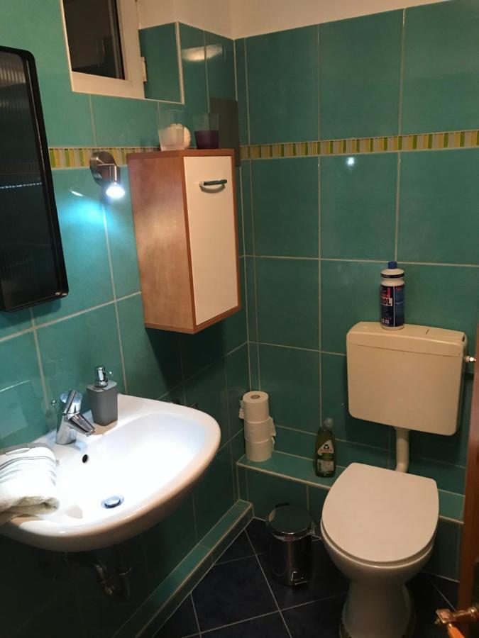 Monteur Gaeste Stadt Hafen Homestay *